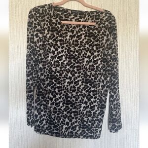 Mario Serrani Italy Size Medium Animal Print Blouse Soft Stretchy
